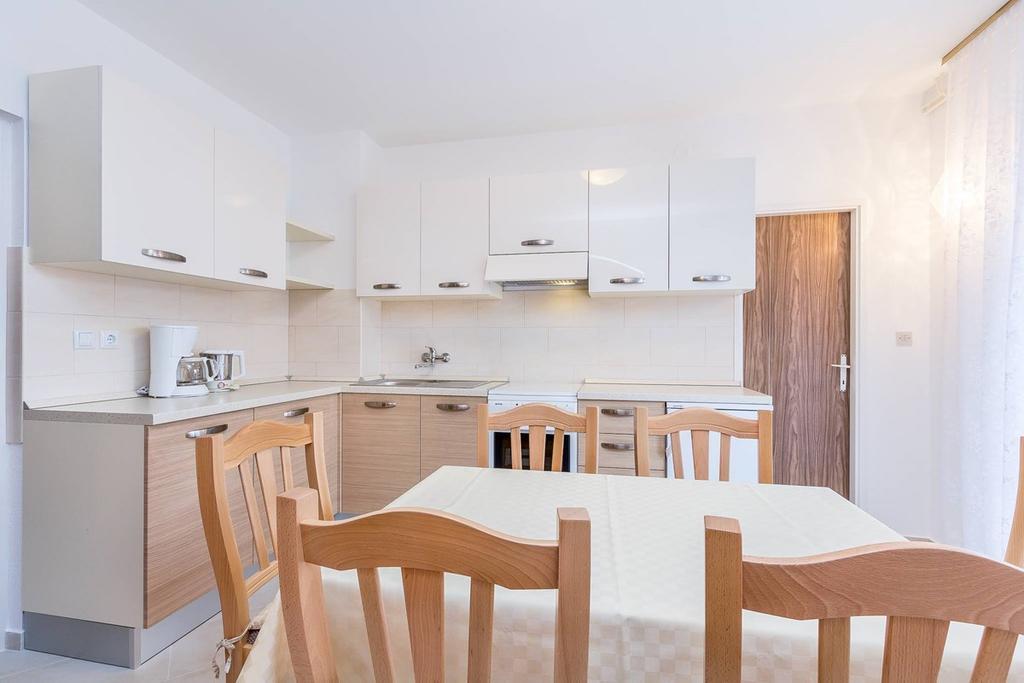 Apartment Fiorina Медулин Екстериор снимка