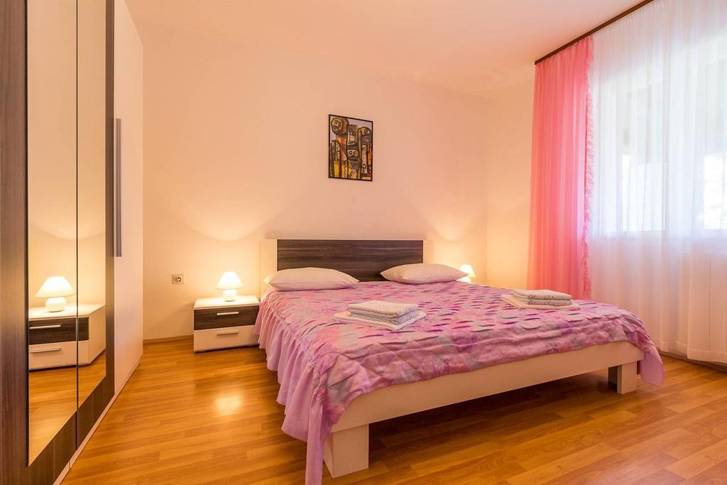 Apartment Fiorina Медулин Екстериор снимка